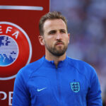 Harry Kane celebra primeiro título na carreira: “É bom estar do outro lado”